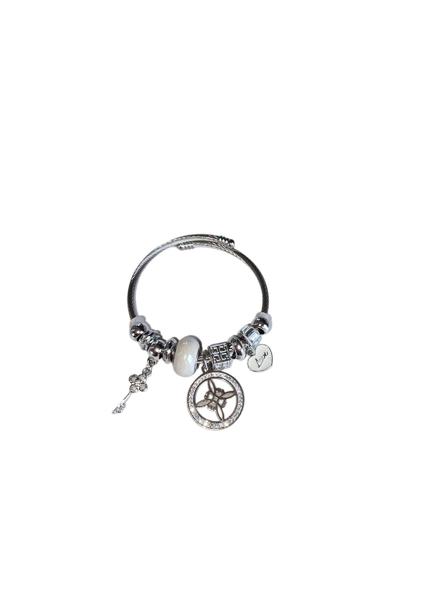 Pearl witch knot bracelet